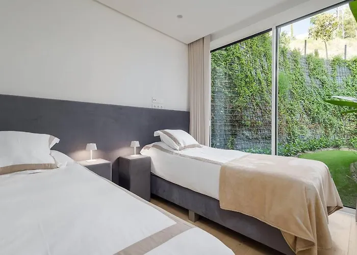 Stunning 2 Bedroom Palo Alto, Pool + Gym Rdr304 Марбелья